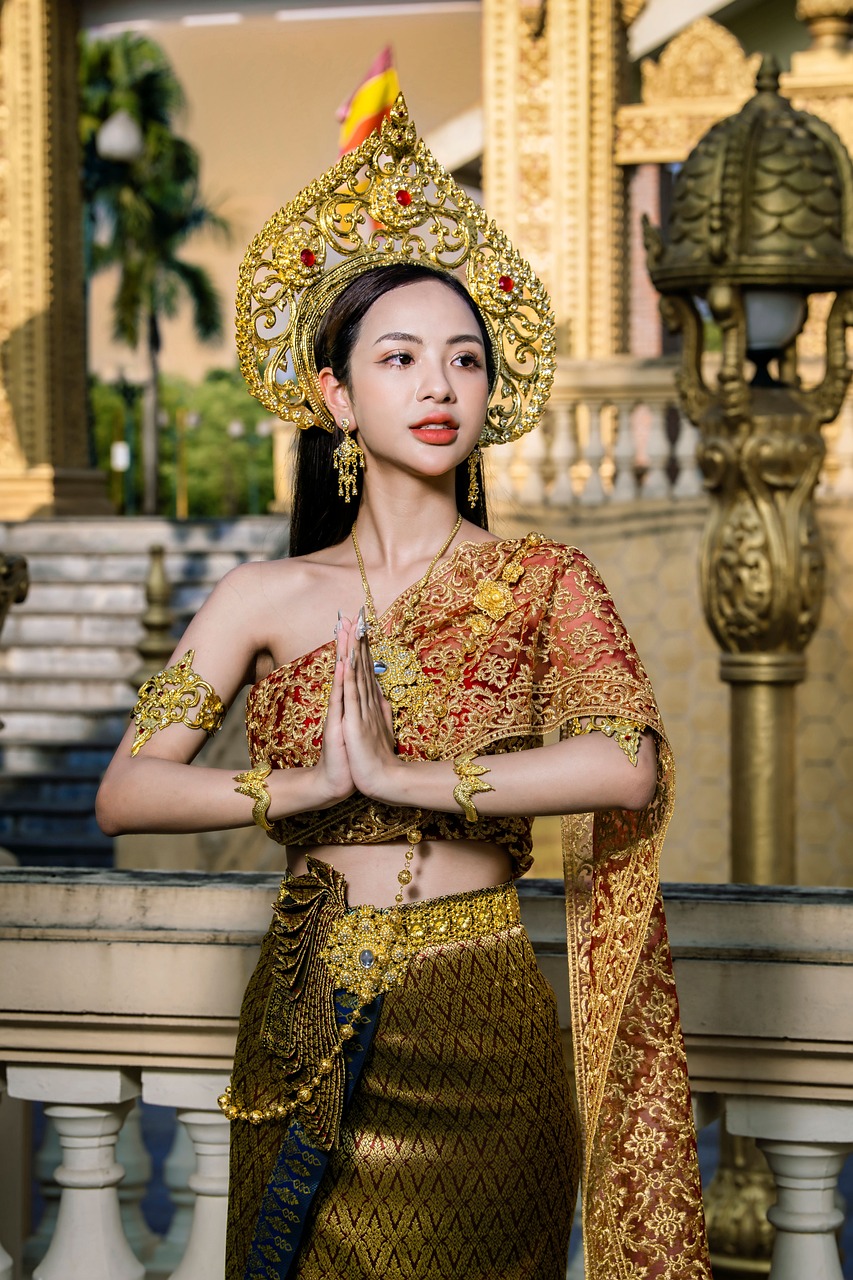 泰国 泰国 女士 泰国传统服饰 女人 亚洲女性 女性